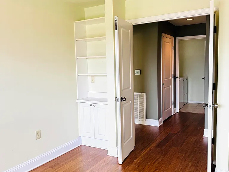400 E Bay St #502 — Photo 64
