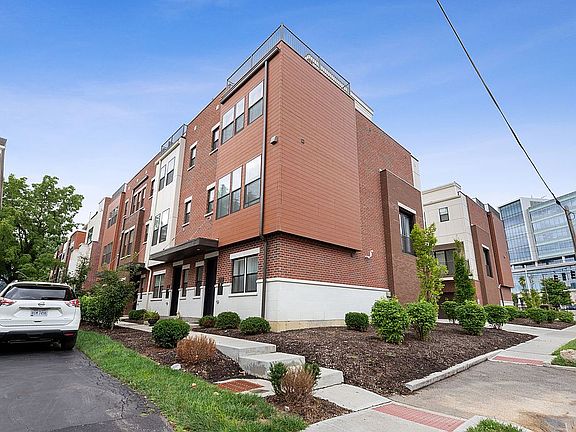 2nd image of 2711 Hyde Park Ave #7