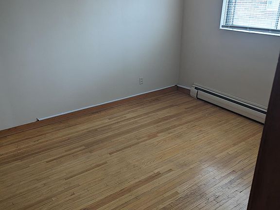 4th image of 2763 Sheridan Dr APT 3