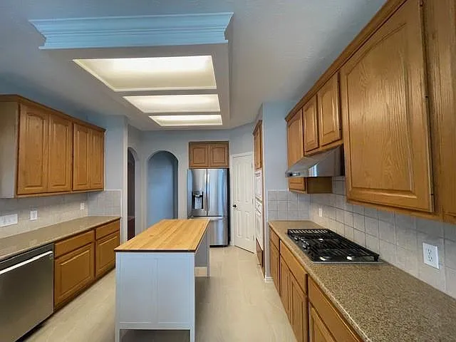 8519 Babbling Brook Ct — Photo 12