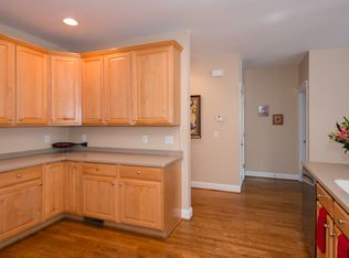 136 Windy Knoll Ln, Mooresville, NC 28117