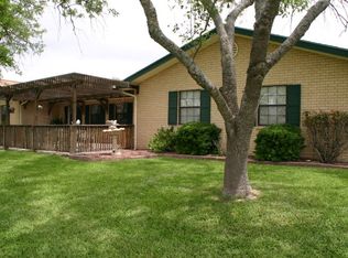 72 Northwood Hills Dr, Fredericksburg, TX 78624