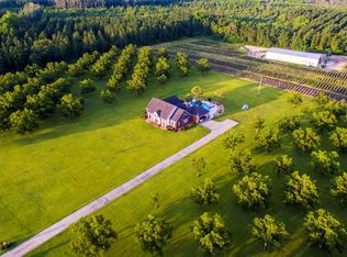 925 Red Oak Rd, Baxley, GA 31513