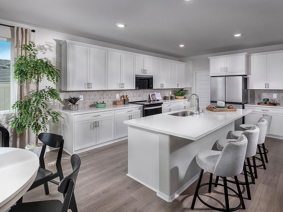 Modeled Residence 4 of Juniper at The Fairways