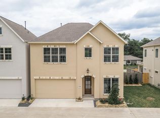 7720 N Fall Run Xing, Houston, TX 77055