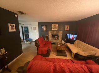 39016 164th St E, Lake Los Angeles, CA 93591