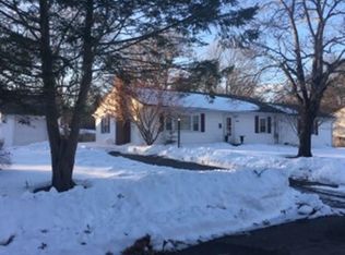 218 Country Club Ln, Brockton, MA 02301