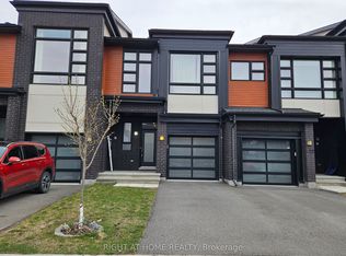 424 Markdale Ter, Ottawa, ON K1X 0B2