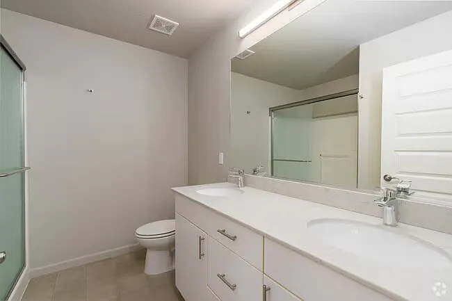 10652 N May Ln — Photo 11