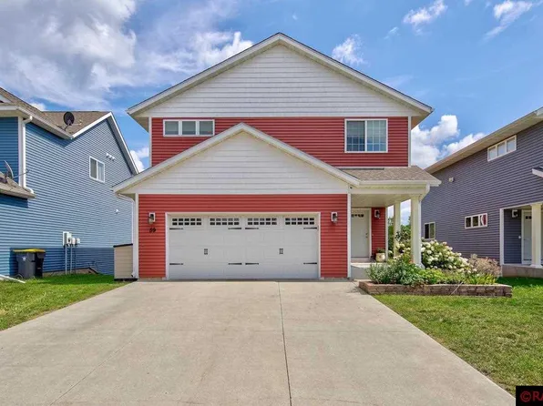 59 Benson Trail, North Mankato, MN 56003