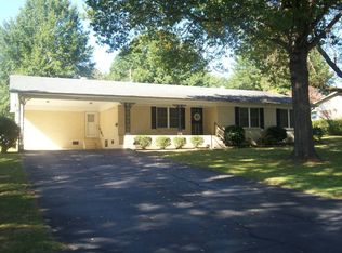 522 Janet Rd, Bolivar, TN 38008