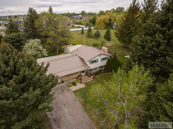 3735 N Olsen St, Iona, ID 83427