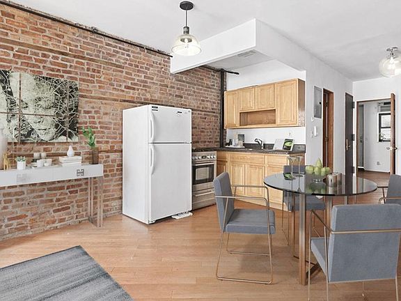 4th image of 526 9th Ave APT 3A