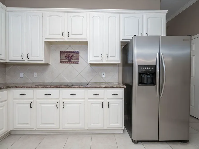 5415 Emerald Brk — Photo 4