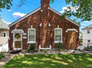 1536 Sanford Ave, Saint Louis, MO 63139