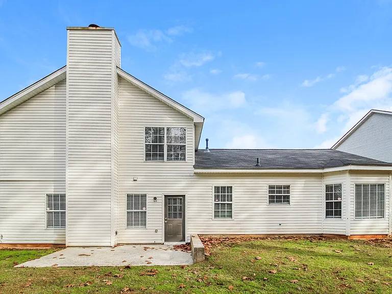 4341 Ward Bluff Ct — Photo 17