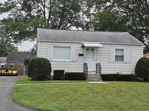 159 Middle St, Springfield, MA 01104