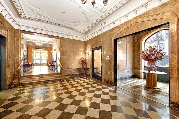 Sold by CORE | media 10