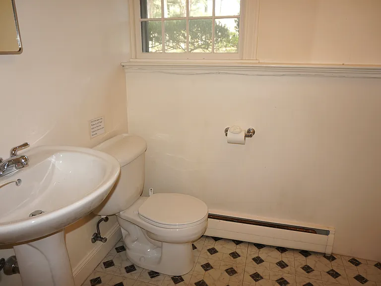 119 Pine St #SF — Photo 22