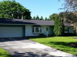 12190 Roepke Rd, Gregory, MI 48137