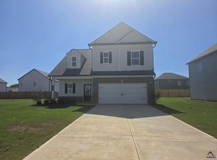 230 Jagee Dr, Byron, GA 31008
