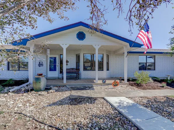 200 Harbor Cir, Georgetown, TX 78633