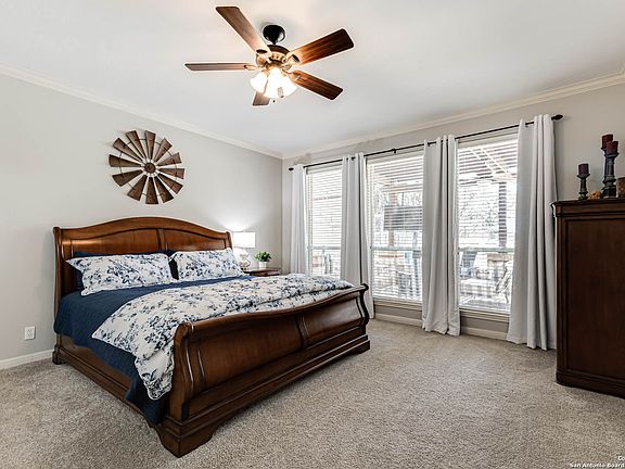 4th image of 9010 Woodland Trace