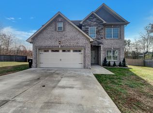 245 Ledina Ct, Clarksville, TN 37043
