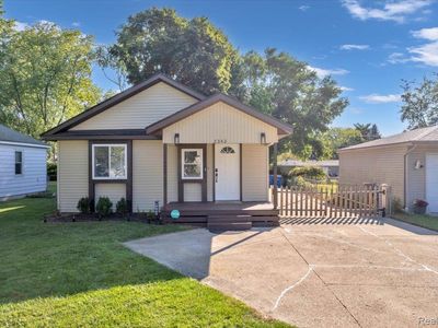2342 Ellery Ave, Waterford, MI, 48327