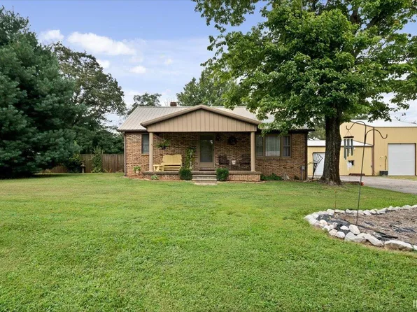 3361 S State Road 57, Oakland City, IN 47660