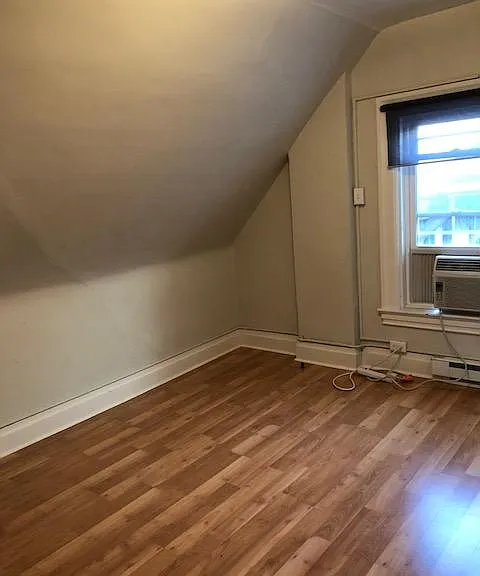 5831 Douglas St #3 — Photo 4
