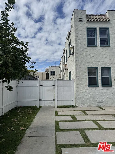 1225 West Blvd #1/2 Photo 1