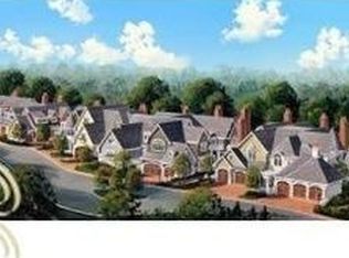 400 Woodland Villa Ct #1, Birmingham, MI 48009