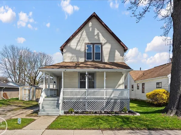 1111 Pearl St, Port Huron, MI 48060