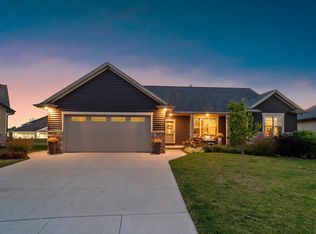 3180 Enchanted Ct, Green Bay, WI 54311
