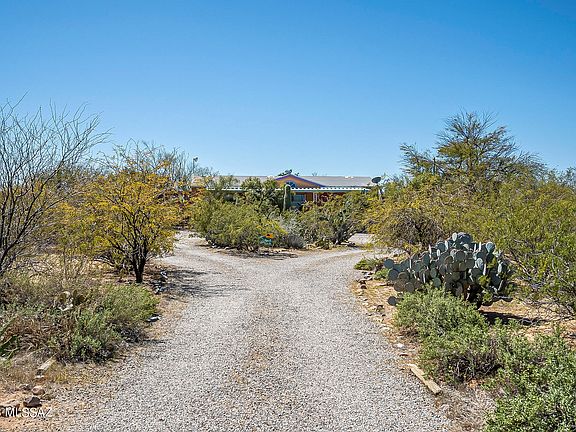 2nd image of 13141 W Camino De Conejo