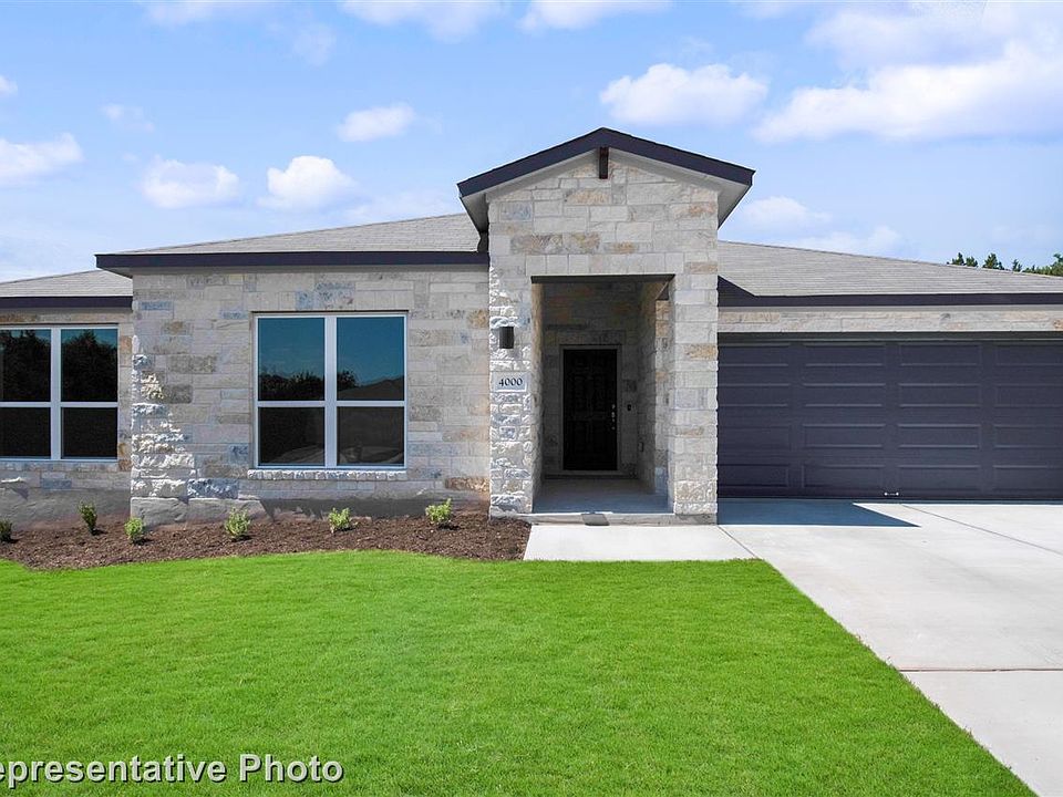 1st image of 3704 Stillwood Ln