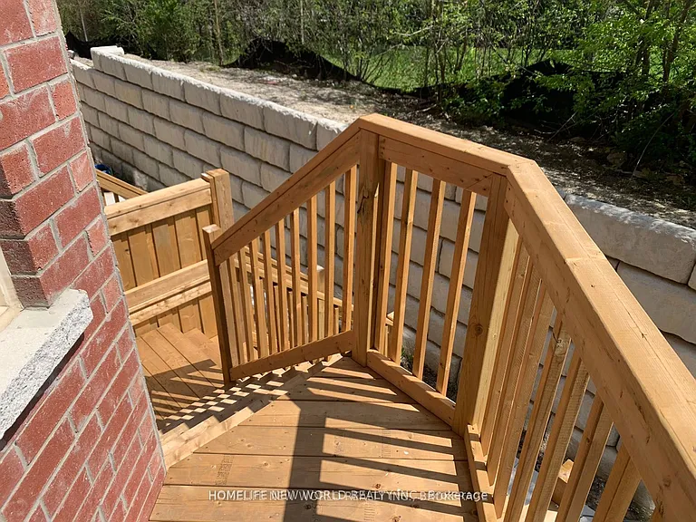 1 Eaton Park Ln #14 — Photo 17