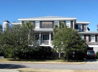 2302 Raven Dr, Sullivans Island, SC 29482
