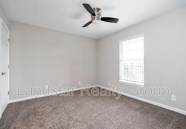 7310 Tiger Way #202 — Photo 18