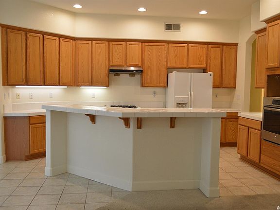 2nd image of 6605 Alder Park Cir