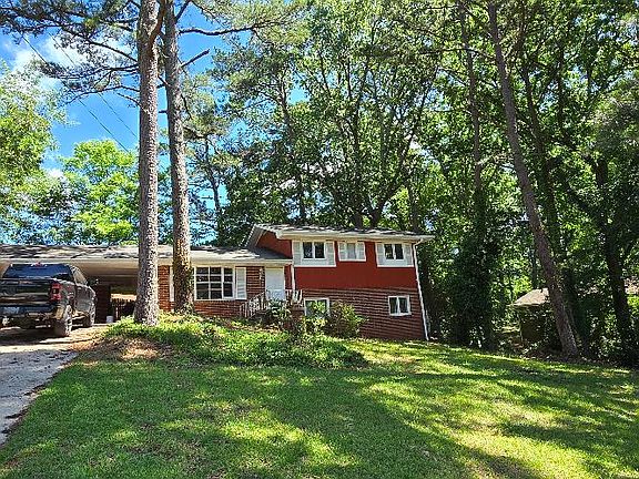 2nd image of 5686 Skyland Dr