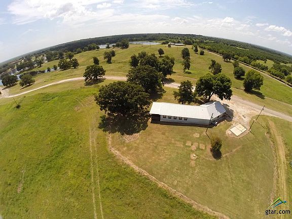 5th image of 805 County Road 1915