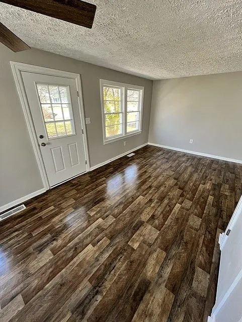 1701 Catherine Drive - 1 — Photo 3