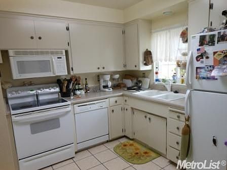 5th image of 630 El Capitan Dr