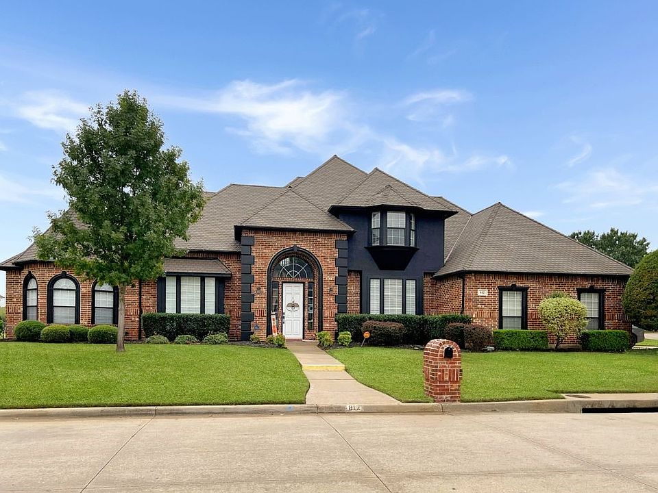 812 Thomas Crossing Dr, Burleson, TX 76028 Zillow
