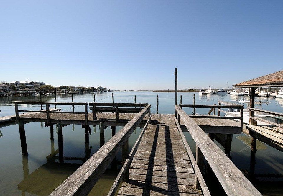 For Sale: 446 Causeway Dr., Wrightsville Beach, NC 28480