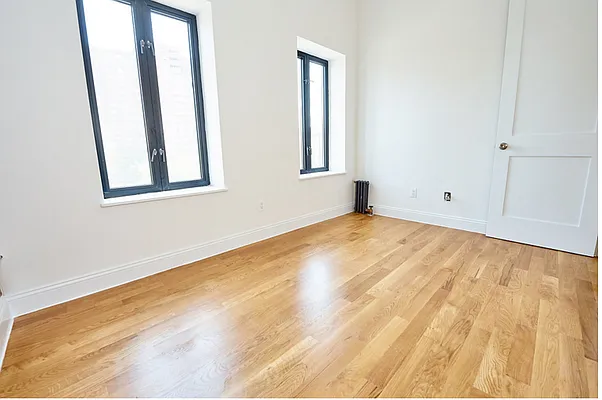 Rented by J Misrahi Realty Corp | media 4