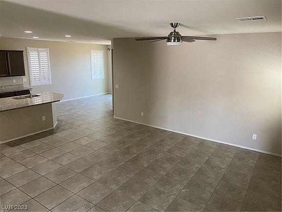 4th image of 10588 Grey Adler St