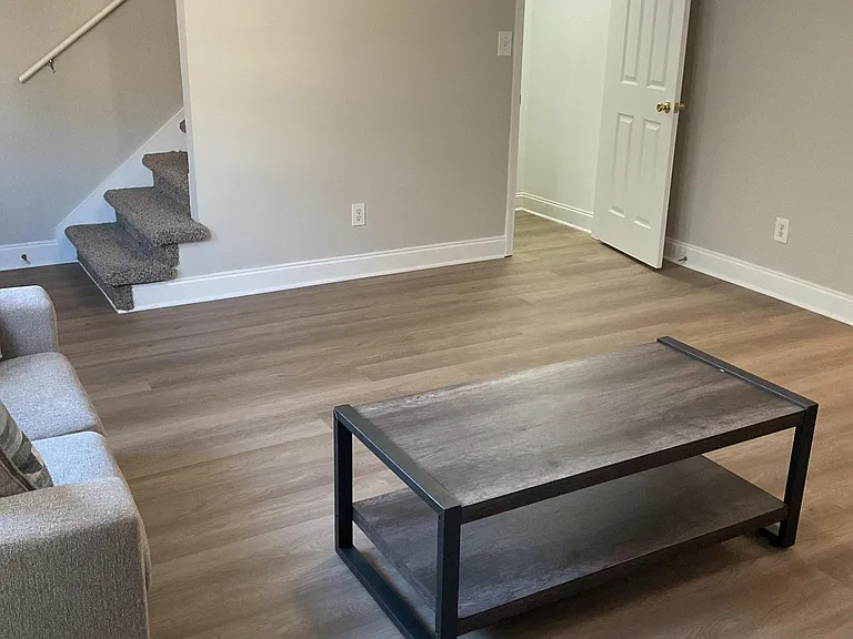 123 Westchester Cir — Photo 43